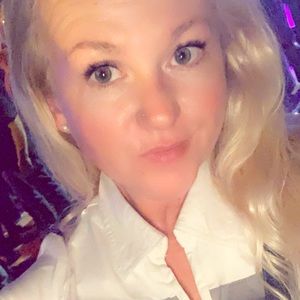 Meet your Posher, Missy